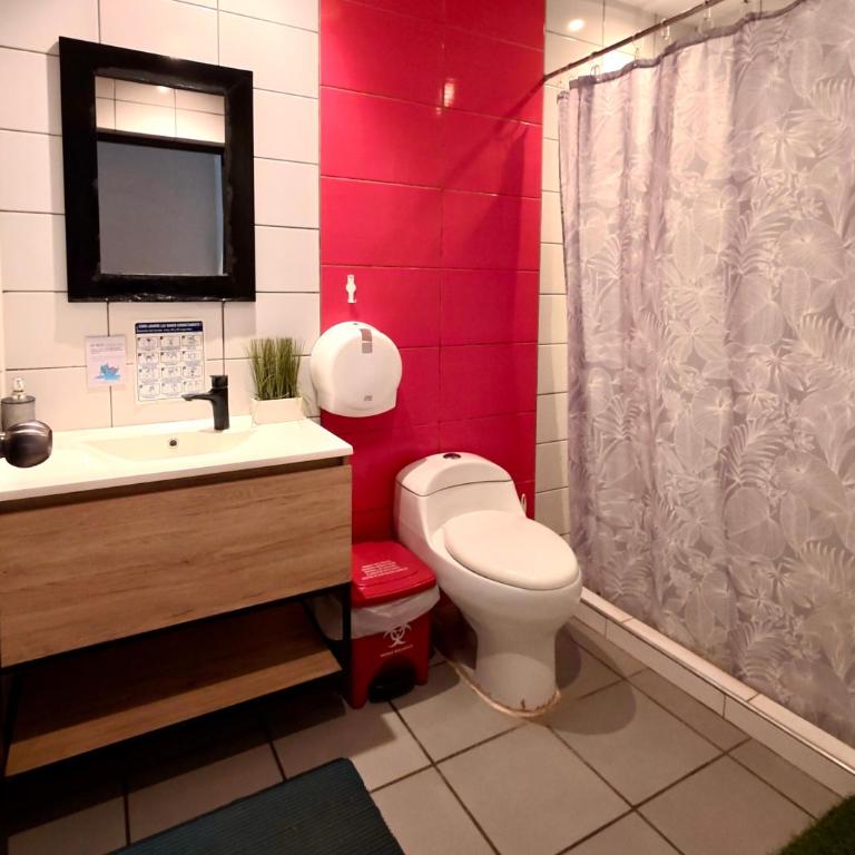 Ocean Lovers Taganga - PADI Dive Center & Hostel - Family Room - 19