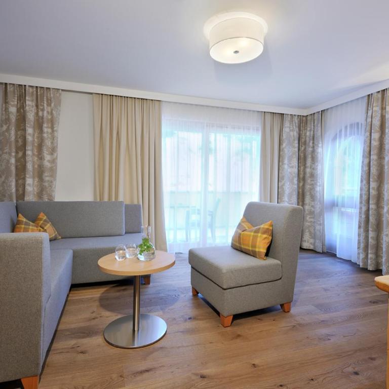 Hotel Ritzlerhof - Panorama und Spa - Junior Suite - Rosskoepfe - 2