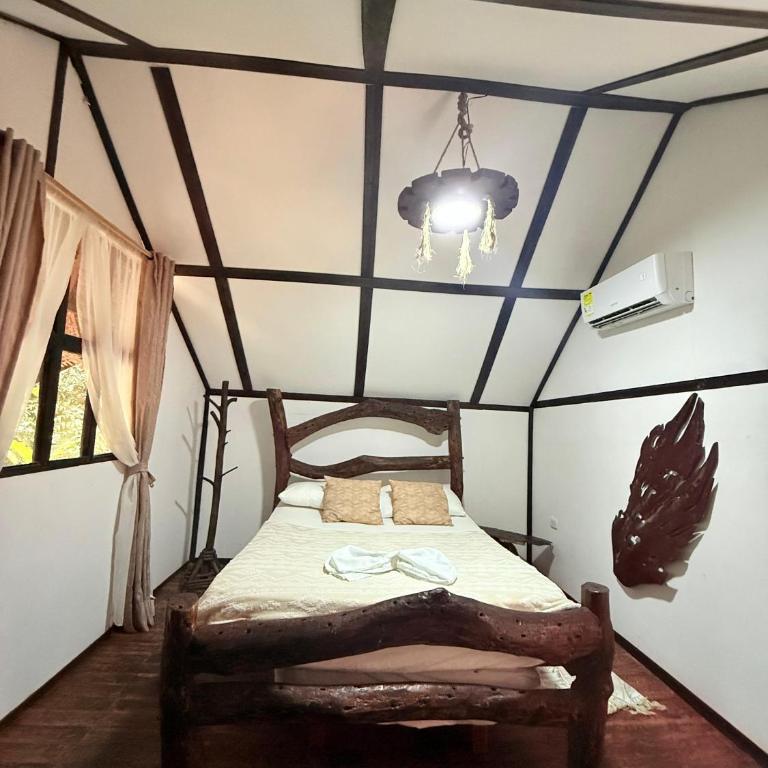 Monte Verde Hostal - Villa with Private Pool and air conditioning - 4