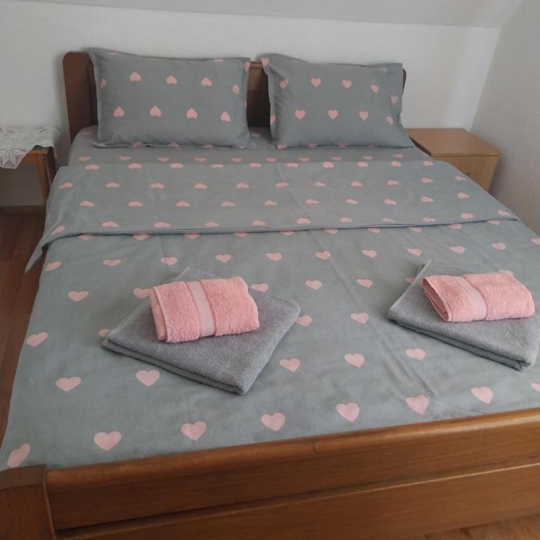 Rent a house - "Laki" - Villa - 13