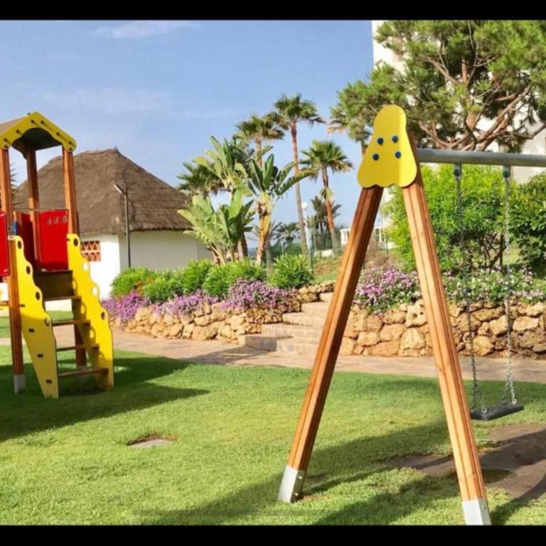 MI CAPRICHO Beachfront 501 - Apartment With Sea Views Costa del Sol - One-Bedroom Apartment with Balcony and Sea View - 20
