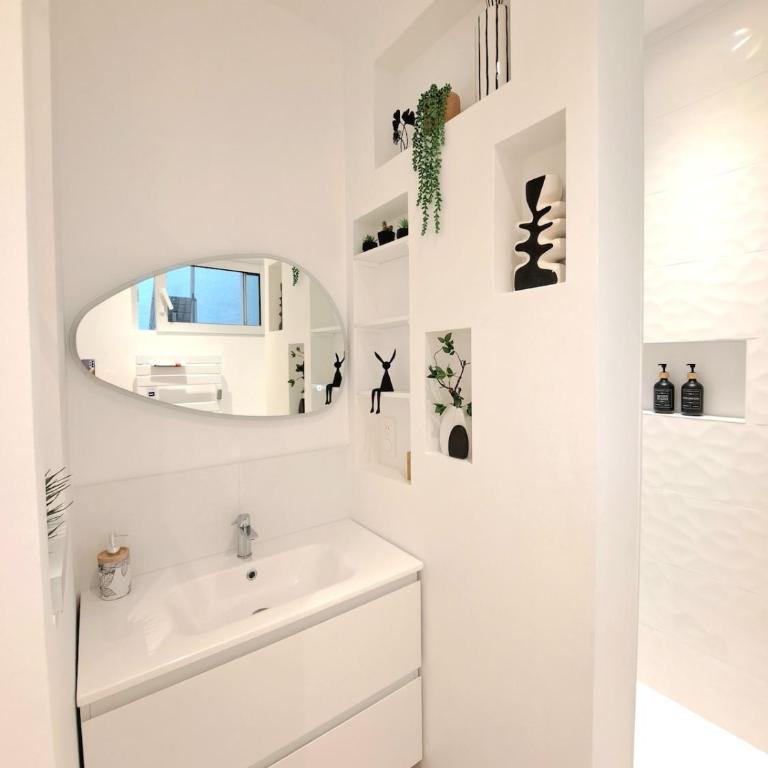 Au Détour des Sacres -Hypercentre-Boulingrin - Apartment mit 2 Schlafzimmern - 34