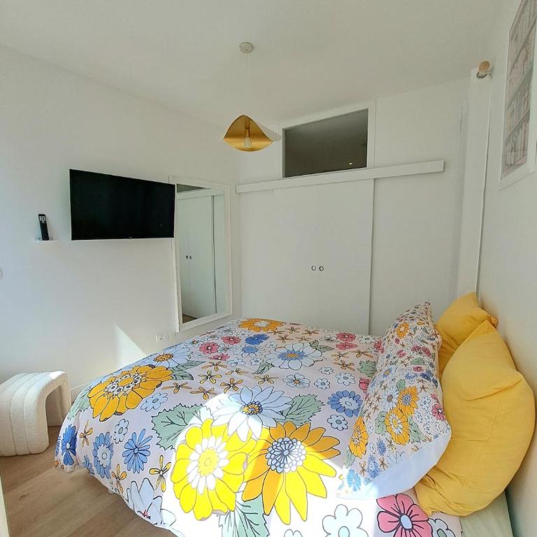 Au Détour des Sacres -Hypercentre-Boulingrin - Apartment mit 2 Schlafzimmern - 35