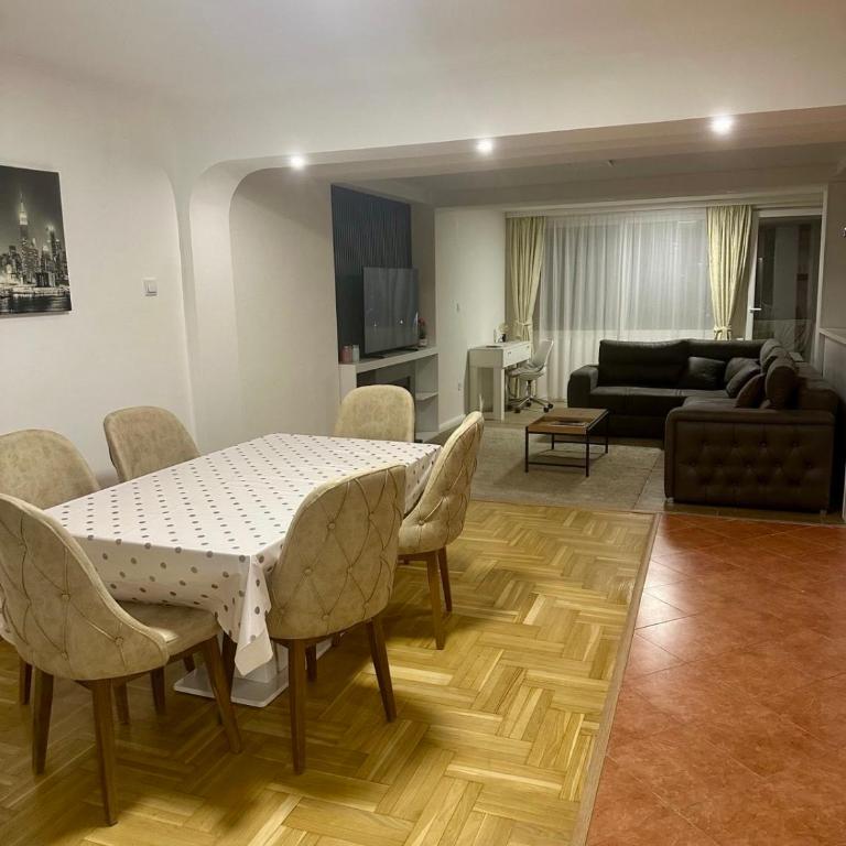 Dasic apartments - Apartman sa 2 Spavaće Sobe - 2