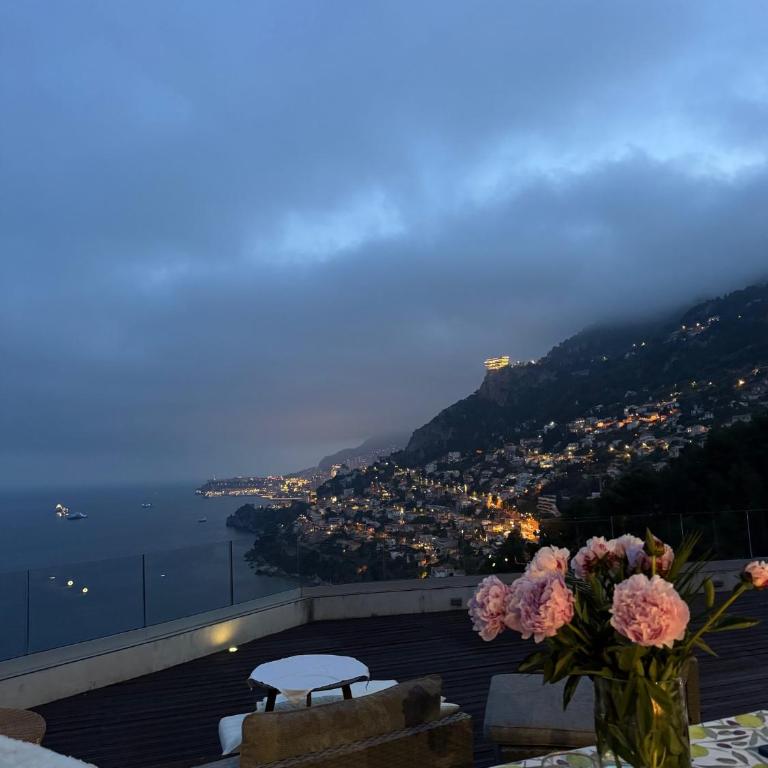 Top Location- Panoramic Villa with Montecarlo Views and Pool - Villa - 22