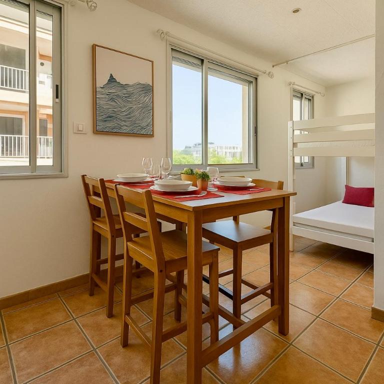 50m Plage - T2 Climatisés, Studio & Wifi - Appartement 1 Chambre - 13