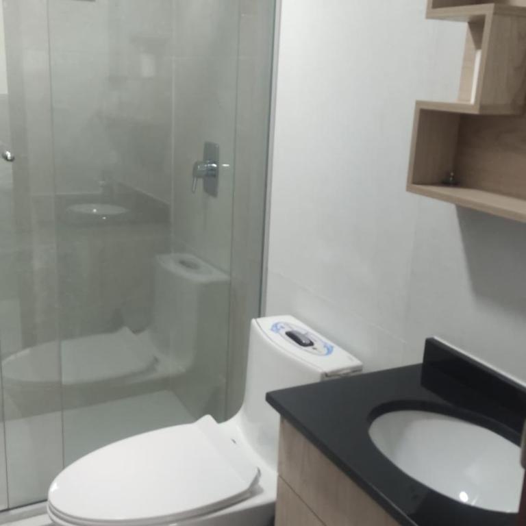 APART-HOTEL Habitaciones Privadas - Habitación Doble con baño privado - 4