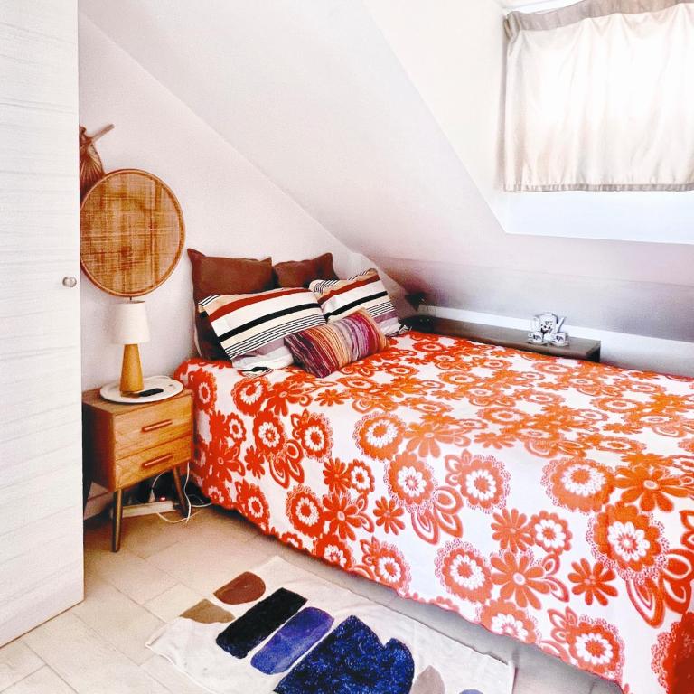 Lovely mid-century apartment with stunning terrace - One-Bedroom Apartment - 18