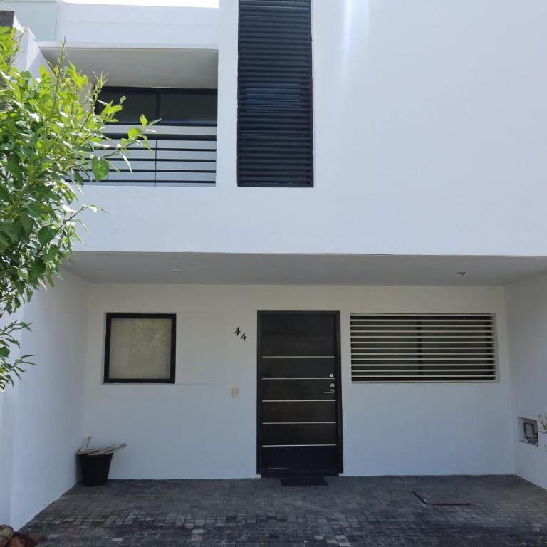 La magia del sol en Zapopan - Casa de 3 dormitorios - 1