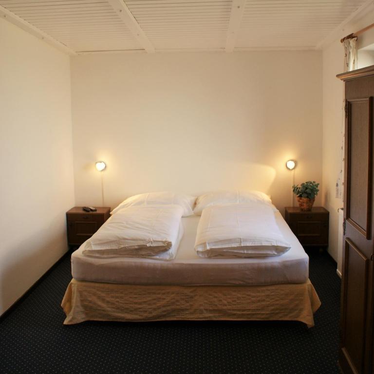 Frühstückpension Larson - Doppelzimmer - 1