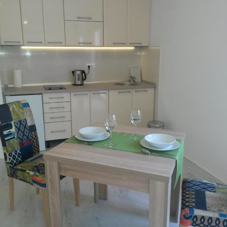 Apartments Grgurević - Studio Apartment - 11