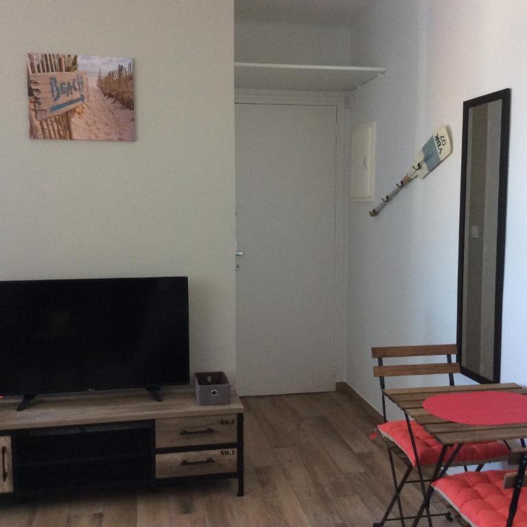 Les studios vue mer Le Matlo - Studio with Sea View - 4th Floor - 8