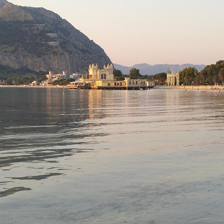 Mondello Ashur Margot House - Appartamento con 1 Camera da Letto - 14