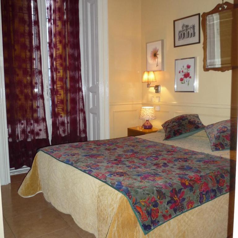 Hostal La Fontana - Double Room - 25