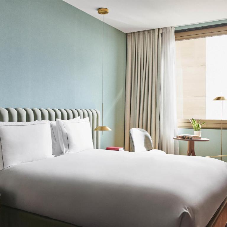 Grand Hyatt Barcelona - Queen Room - 3