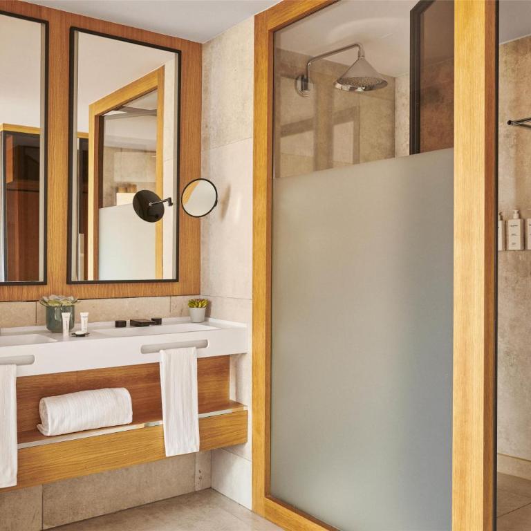 Grand Hyatt Barcelona - King Room - 4