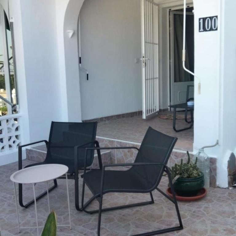 Maxx Suites Torrevieja - Bright and Stylish Studio with Pool Access, Lago Jardin - Apartamento de 1 dormitorio - 16