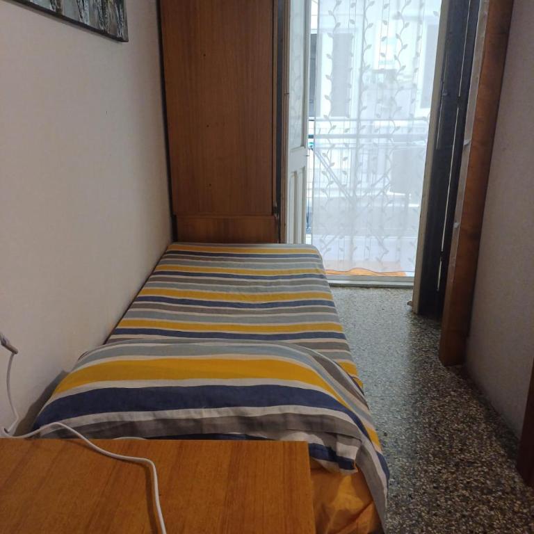 Super Central Rooms - Economy Single Room - 6