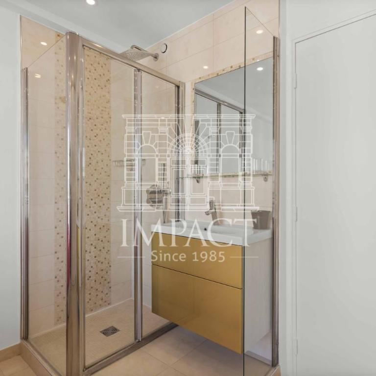 REF 2019 - Apartment for rent Cannes Center - Apartment - 8