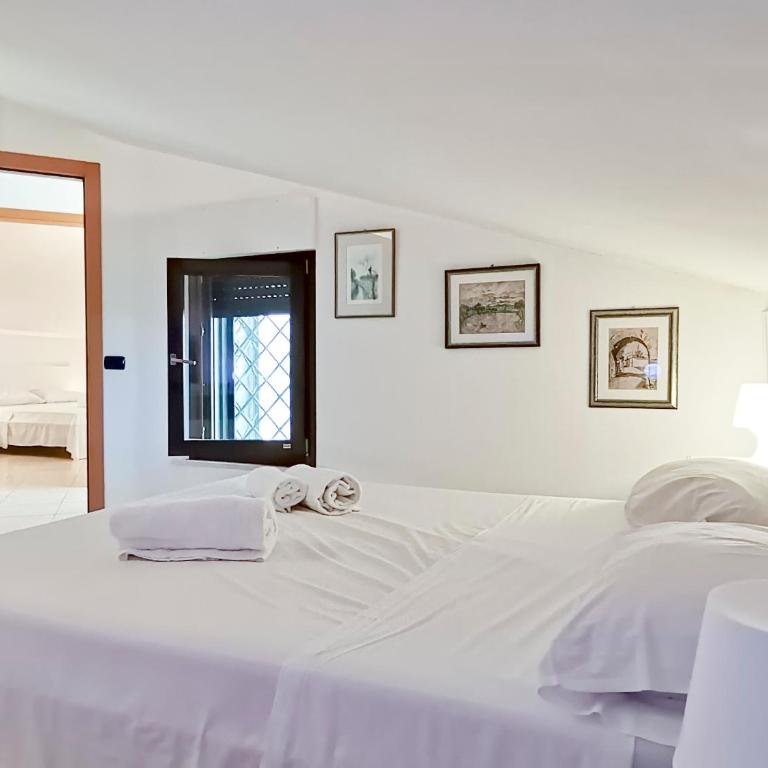 Lo Scoglio Apartment - Two-Bedroom Apartment - 30