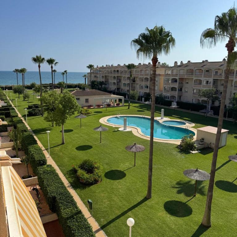 Ático en Urb Bahía de Dénia sin ascensor de Vacaciones Mar por Medio - Three-Bedroom Apartment - 28