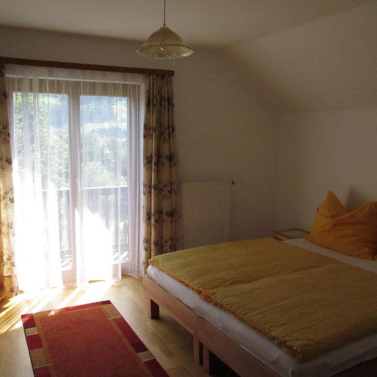 Gästehaus Santer - Apartment mit 2 Schlafzimmern und Balkon - 12