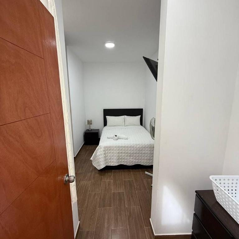 Hospedaje Sol de Pisco - Habitación Doble Deluxe - 5
