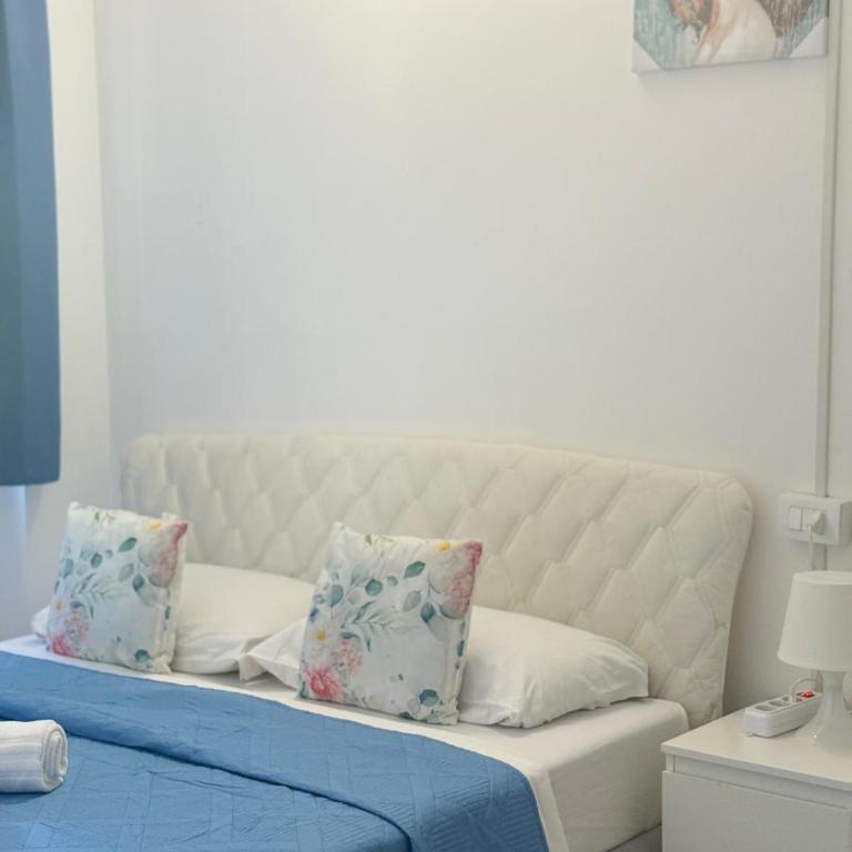 RAHIMA GUEST HOUSe 2 - Camera Matrimoniale con Bagno in Comune - 14