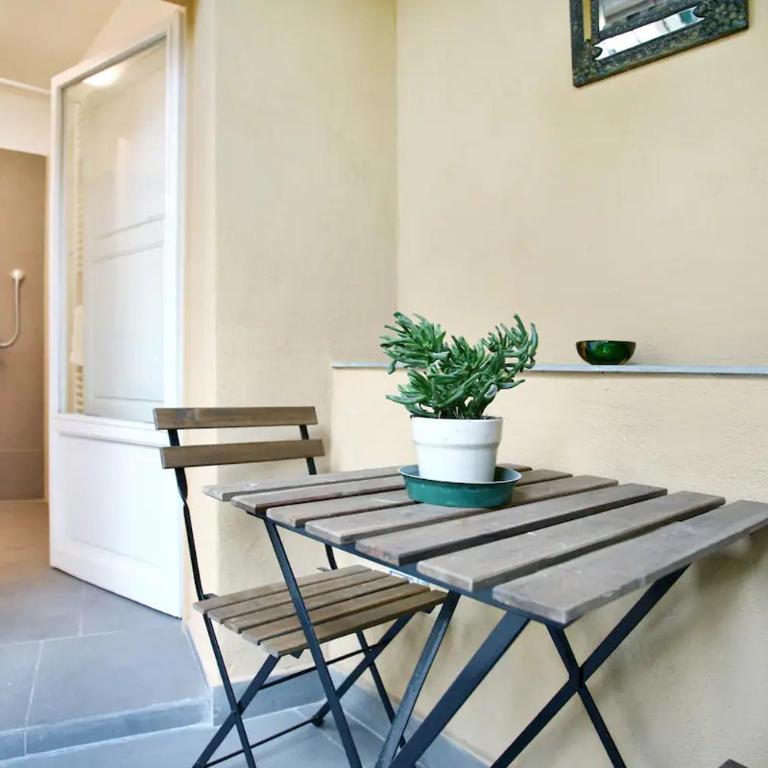 Nonna Ines - Camera Doppia con Letti Singoli con Balcone - 3