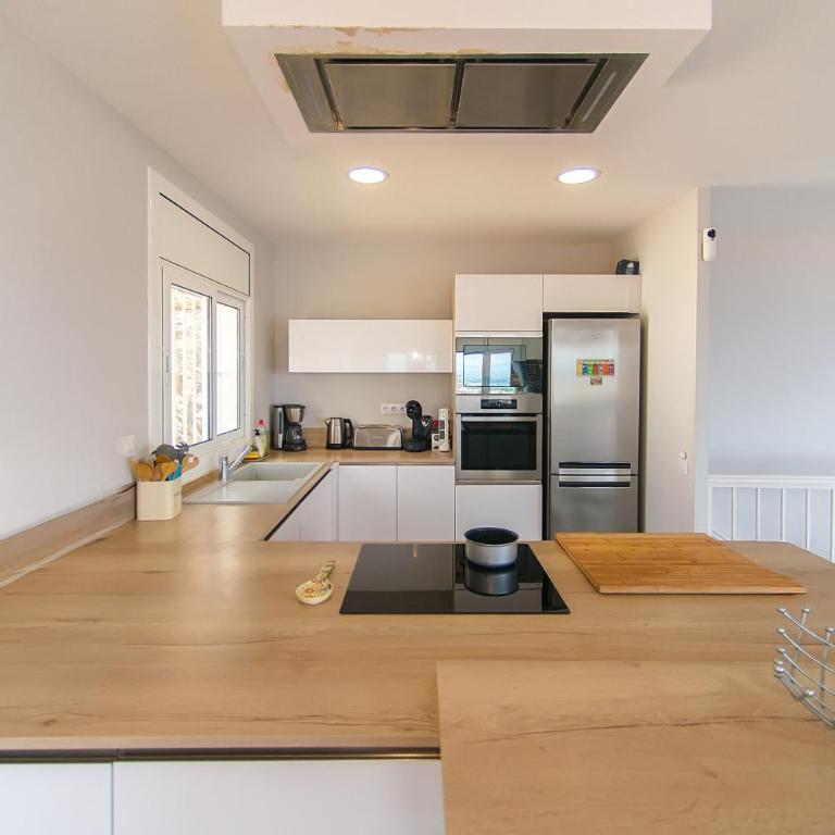 WELCS VILLA 280 EMP con piscina, vistas al mar y parking - Villa - 20