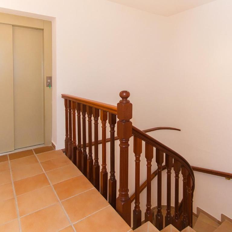 WELCS VILLA 280 EMP con piscina, vistas al mar y parking - Villa - 43
