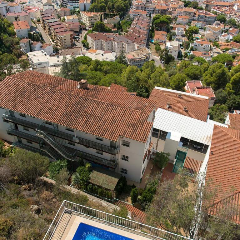 WELCS VILLA 280 EMP con piscina, vistas al mar y parking - Villa - 69