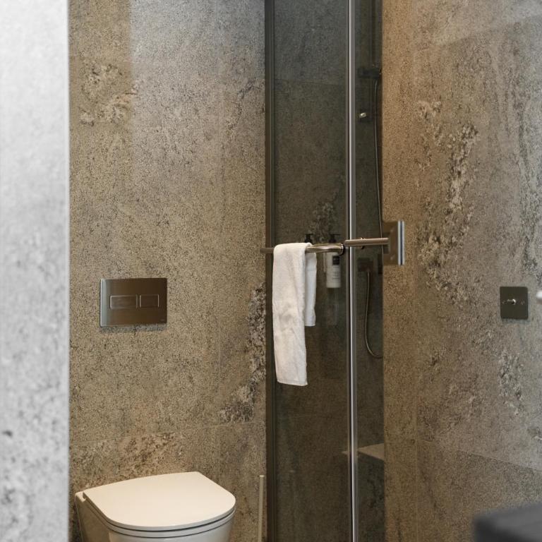 Notre Dame City Residence - Self Check-in - Chambre Double ou Lits Jumeaux avec Salle de Bains Privative - 9