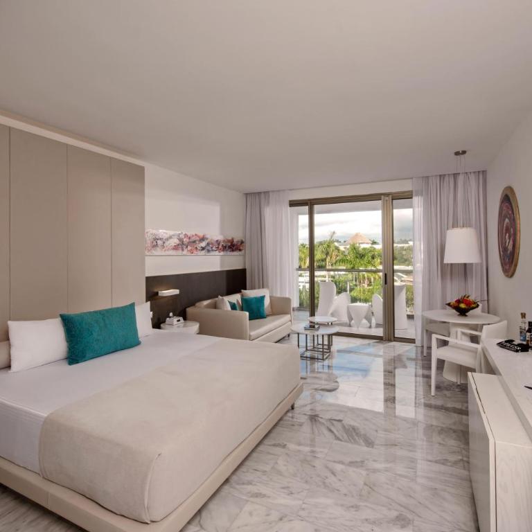 Platinum Yucatan Princess Adults Only - All Inclusive - Deluxe Junior Suite - 1