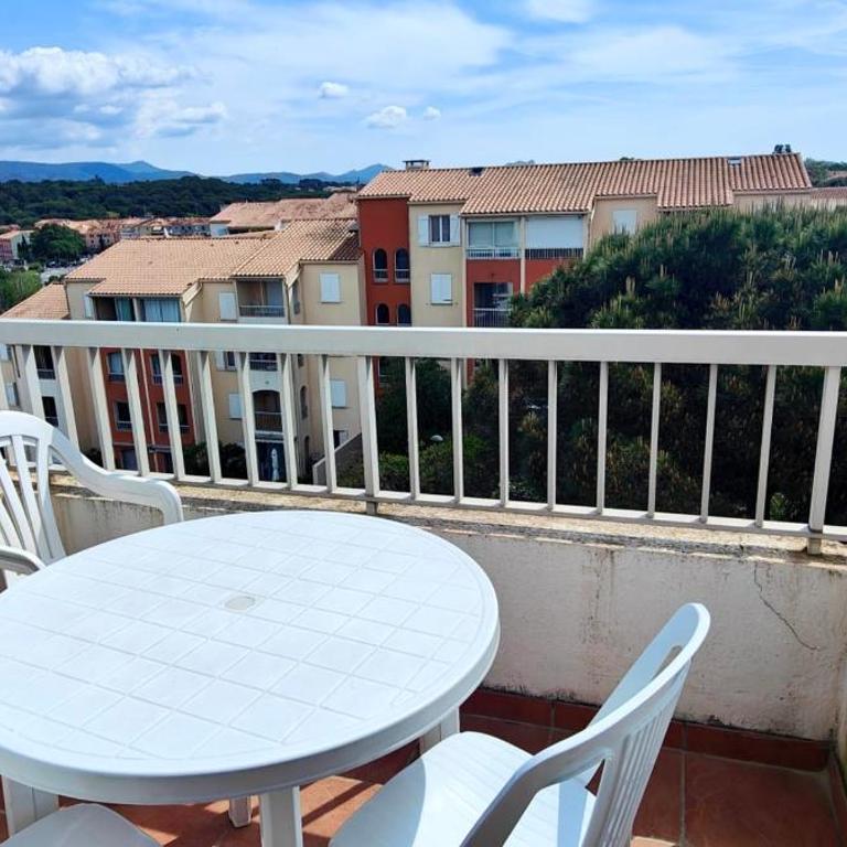 Residence "Le Lagon Bleu" with swimming pool - Apartment - 8