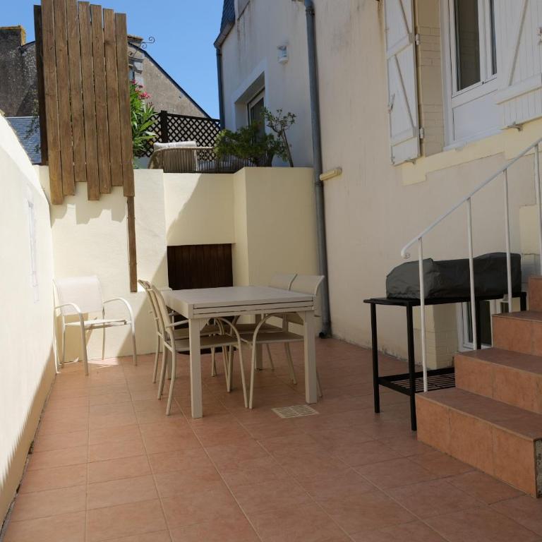 Superbe maison de centre ville avec garage 2places - 6 personnes - Haus mit 3 Schlafzimmern - 28