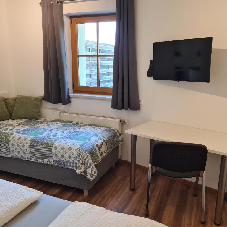 Ferienwohnung Schupfer - Klimaanlage, Seenähe & 5 Skigebieten - Apartamento de 1 dormitorio con balcón - 20
