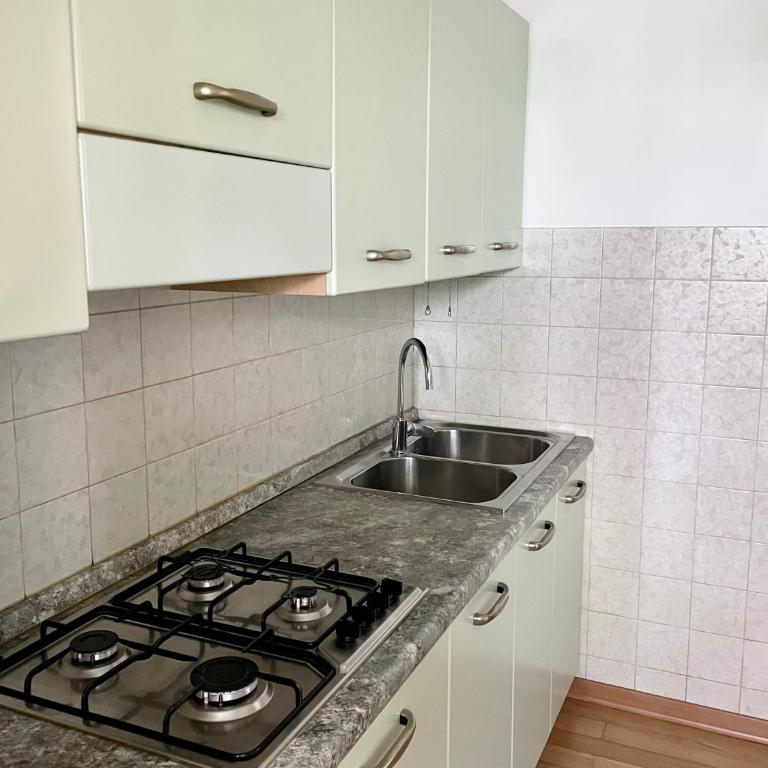 Tirrenia 5 - Appartamento con 2 Camere da Letto - 8