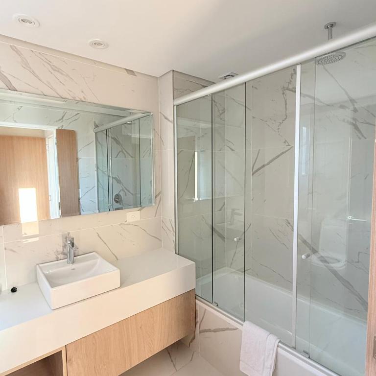 Live Devoto Boutique Apartments - Three-Bedroom Apartment with View - 24
