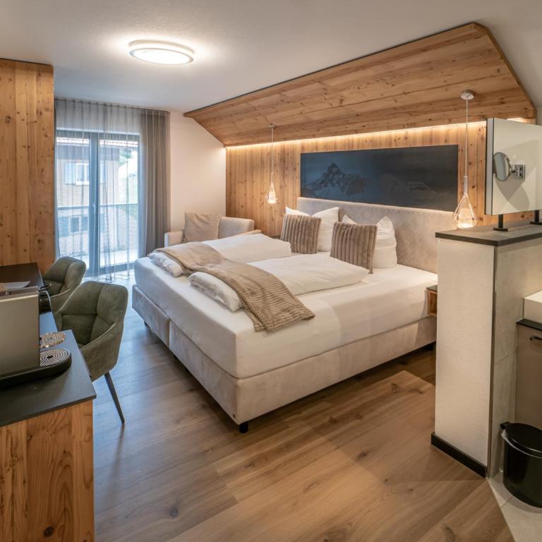 Mäsers Allgäuherz bei Kempten 4 Sterne Superior - Deluxe Doppelzimmer mit Balkon - 13