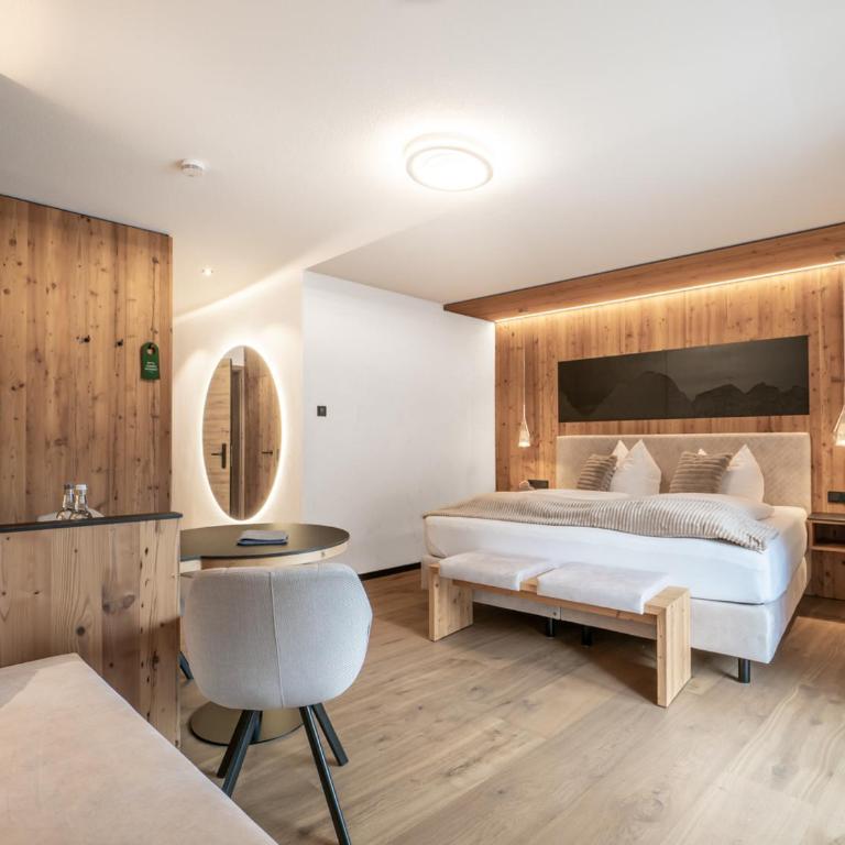 Mäsers Allgäuherz bei Kempten 4 Sterne Superior - Deluxe Doppelzimmer mit Balkon - 8