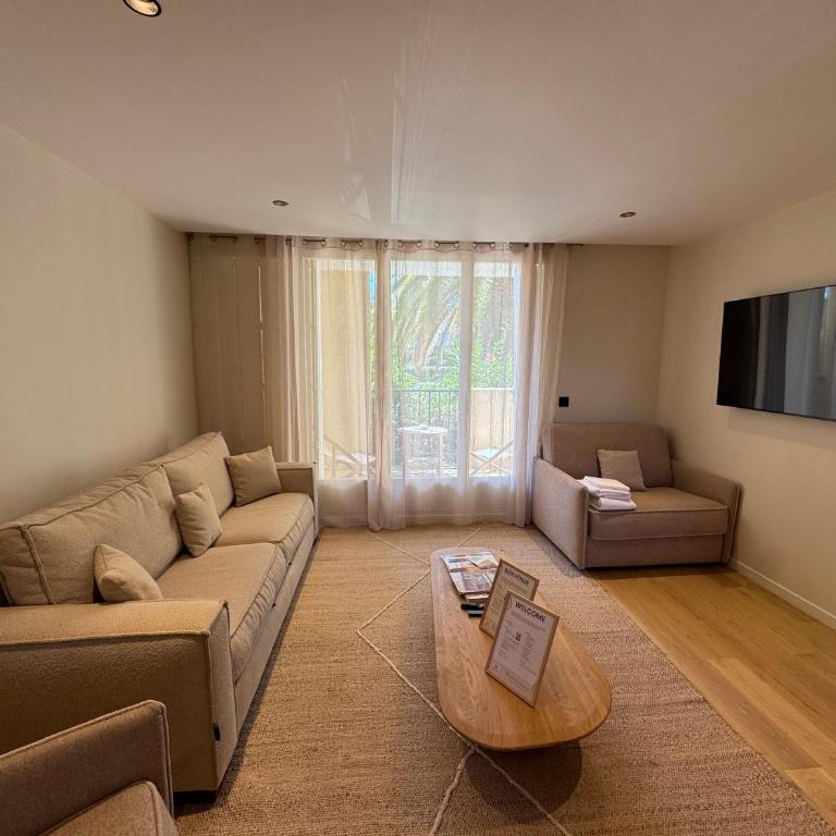Appartement avec terrasse et parking centre St-Tropez - Apartamento Superior de 1 dormitorio con balcón - 17