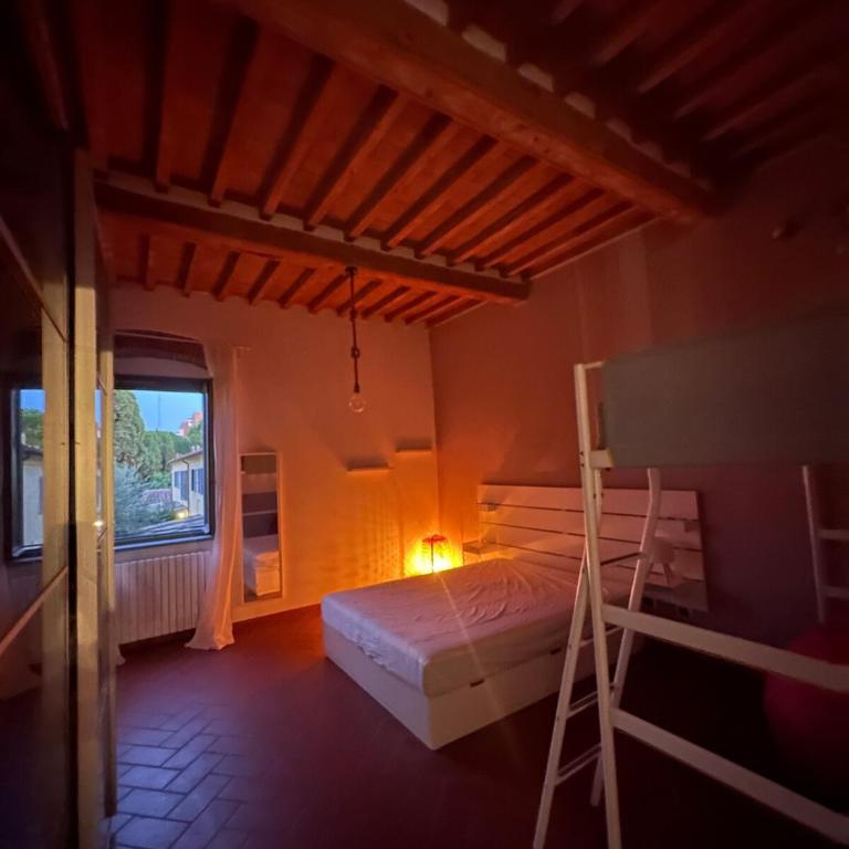 Peaceful Pause in Livorno Cozy apartment for 3-4 people with Private Parking - Appartamento con 1 Camera da Letto - 35