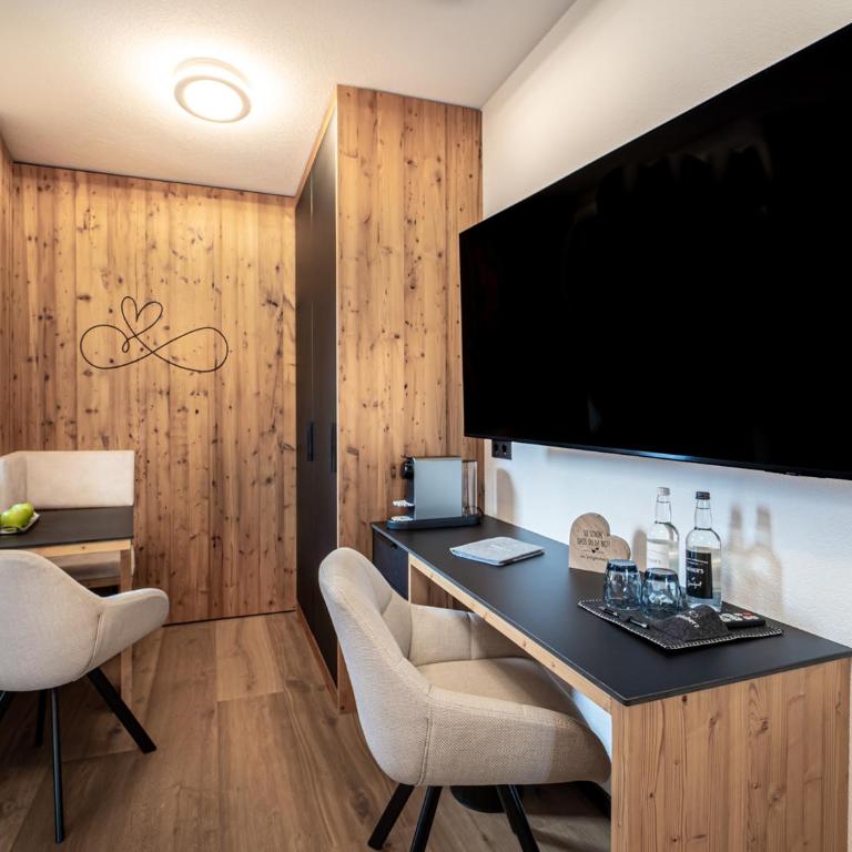 Mäsers Allgäuherz bei Kempten 4 Sterne Superior - Doppelzimmer mit Balkon - 2