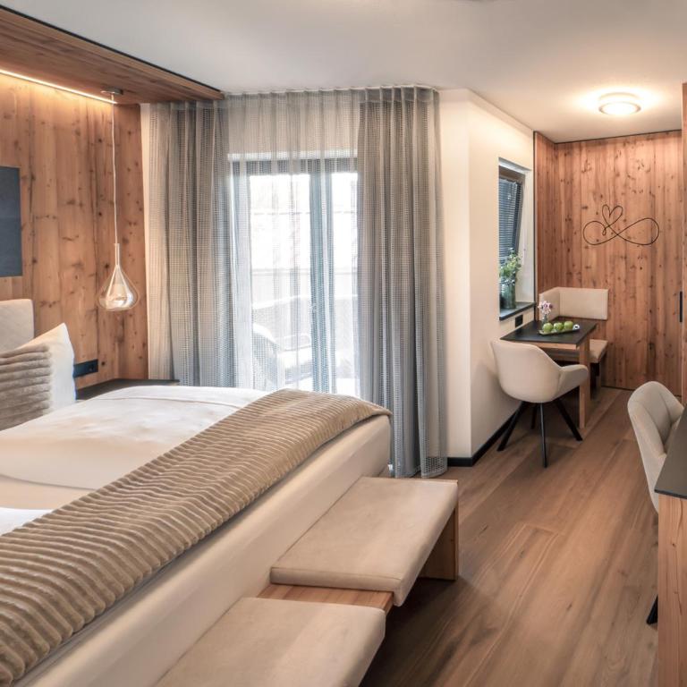 Mäsers Allgäuherz bei Kempten 4 Sterne Superior - Doppelzimmer mit Balkon - 3
