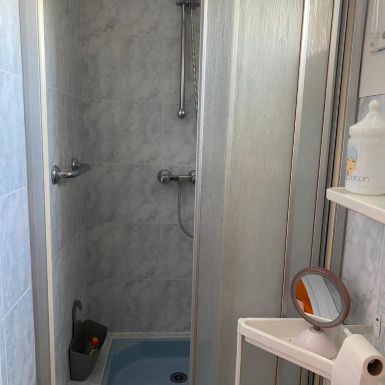 Villa Saint Georges - Large Double Room - 6