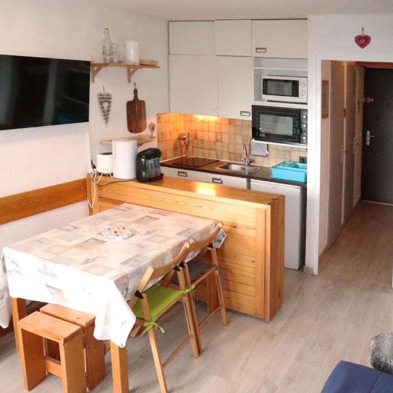 Studio 4 pers en cœur de station, balcon vue montagne - FR-1-322-500 - Estudio - 10