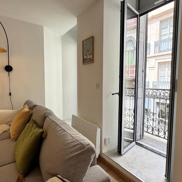 Plein centre Bel apt 3pièces de 70m2 pour 6 pers - Two-Bedroom Apartment - 2
