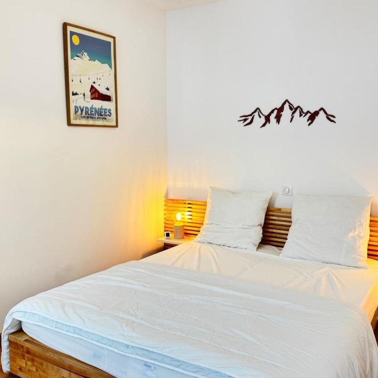 Plein centre Bel apt 3pièces de 70m2 pour 6 pers - Two-Bedroom Apartment - 25