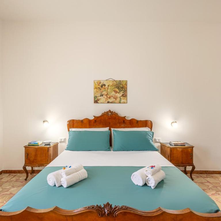 Casa Vacanze Don Alfonso - Camera King - 4